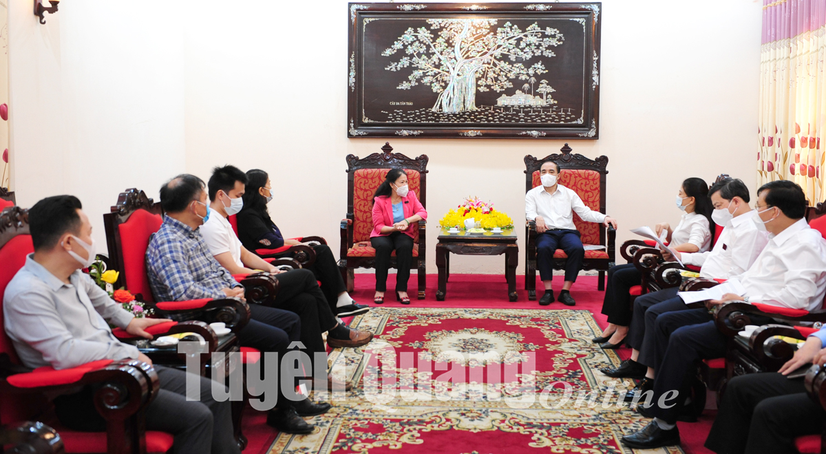 Thường trực Tỉnh ủy tiếp Đoàn công tác Quỹ sức khỏe là số 1